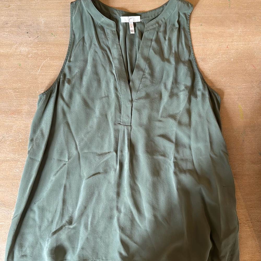 Joie green silk sleeveless blouse - size small